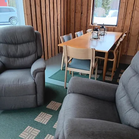 Eco Countryside House By The River & Hottub 빌라 *