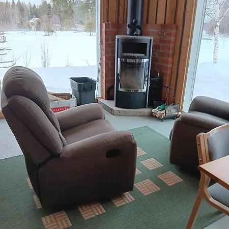 빌라 Eco Countryside House By The River & Hottub *